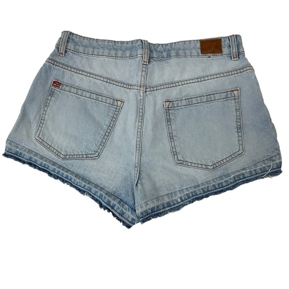 BDG Asymmetrical A-Line Cutoff Denim Short, 29 - Picture 6 of 12